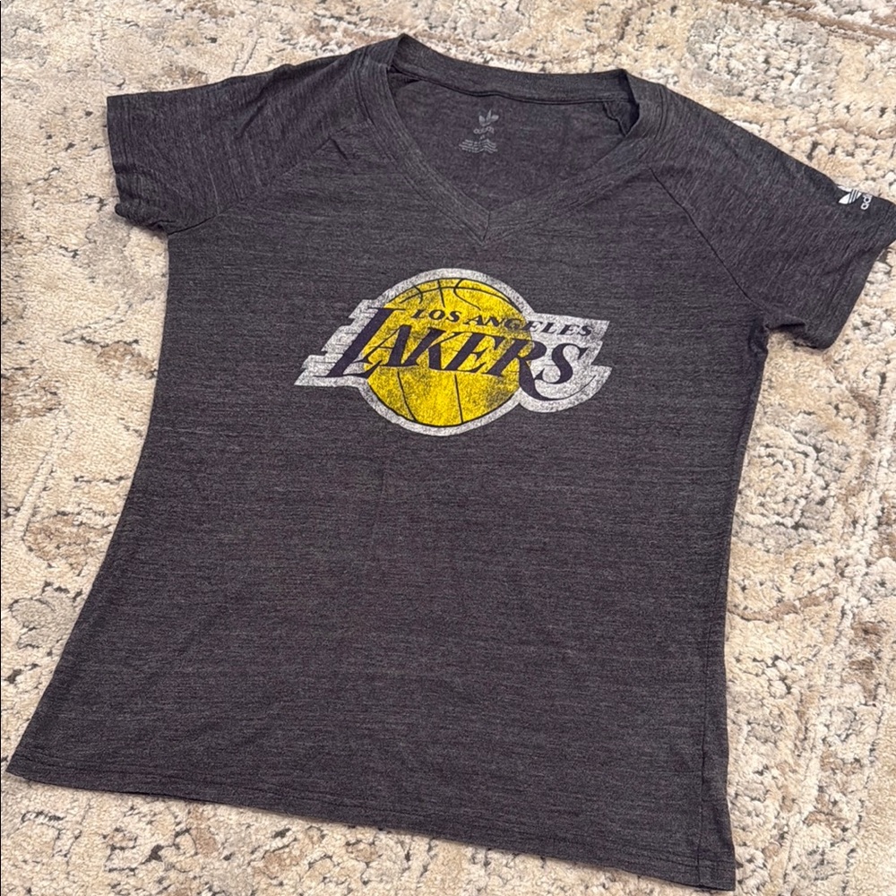 adidas Los Angeles Lakers Gray V-neck T-Shirt